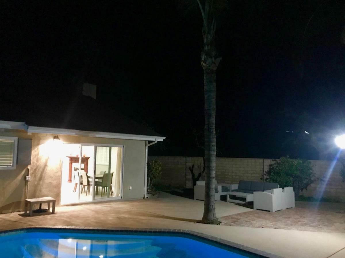 فيلا 11640 Gothic Avenue لوس أنجلوس المظهر الخارجي الصورة